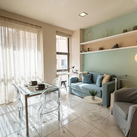 Elena's Sweet In Downtown Chania Apartment *